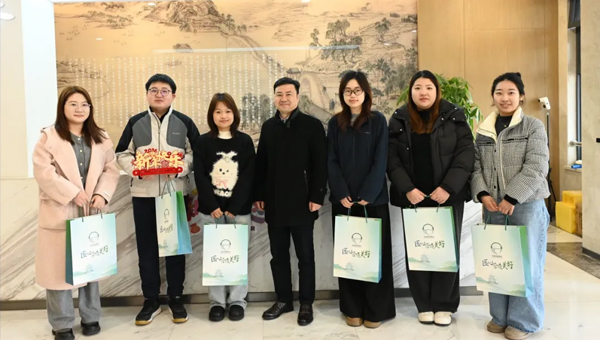 13a8452c069fde60d7b9aec3b2dcc79b